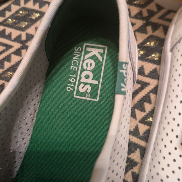 Keds Women's White Sneakers - Picture 4 of 16